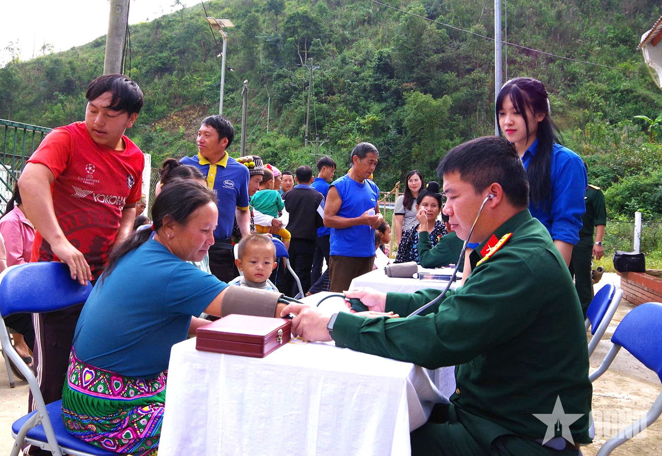 Điểm tựa của đồng bào nơi rẻo cao Tây Bắc

